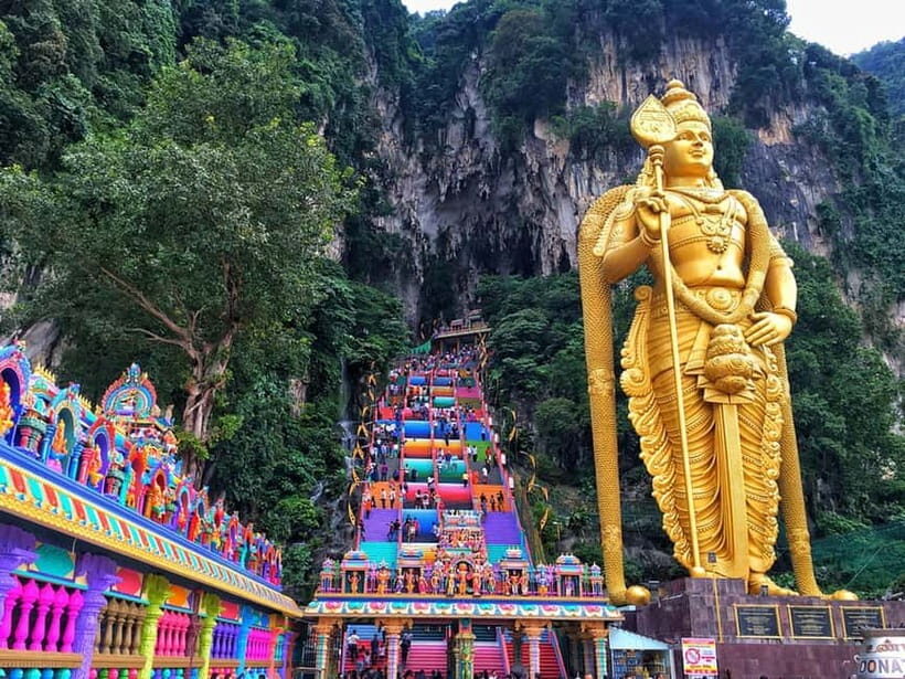 Kuala Lumpur Adventure:Kanching Falls, Ramayana & Batu Caves - How a half-day private route hits three icons near Kuala Lumpur