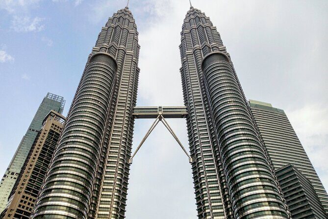 Kuala Lumpur Airport Transit Tour - Batik Chong at East Coast Batik: culture in 20 minutes