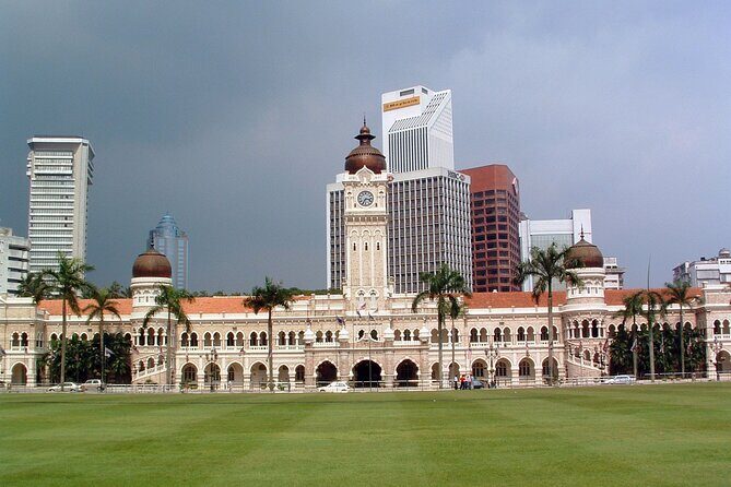Kuala Lumpur Airport Transit Tour - Independence landmarks: Merdeka Square, Sultan Abdul Samad, National Monument