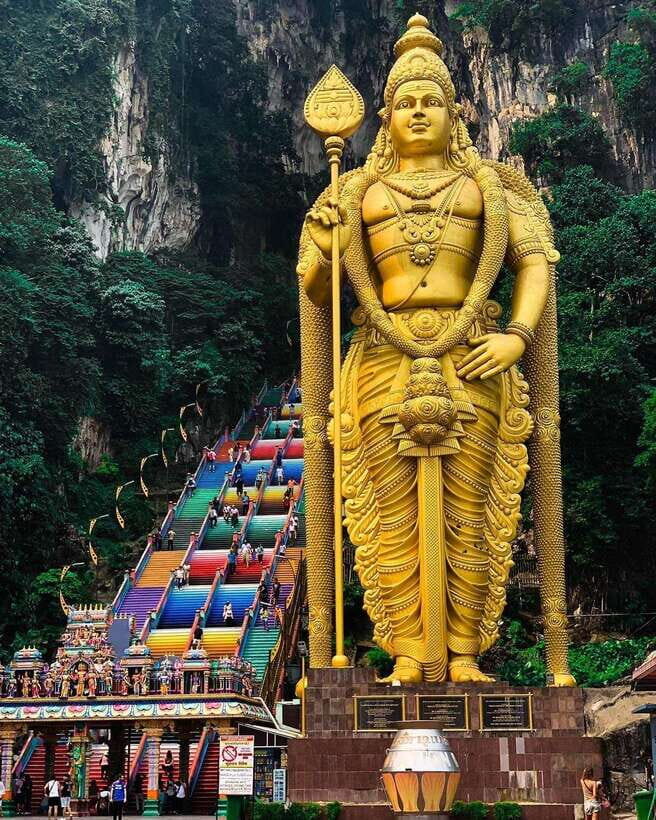 Kuala Lumpur : Batu Caves Private Tour - The 272 Steps and Temple Dress Code: Your Real-World Checklist