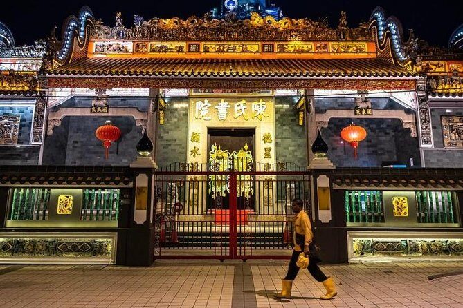 Kuala Lumpur by Night: Cultural Sights, City Lights & Local Vibes - Thean Hou Temple: Six Tiers and City Views