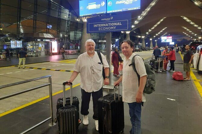 Kuala Lumpur City Hotels to Kuala Lumpur Airport Transfer - Safety and Driving Style: What You Should Pay Attention To