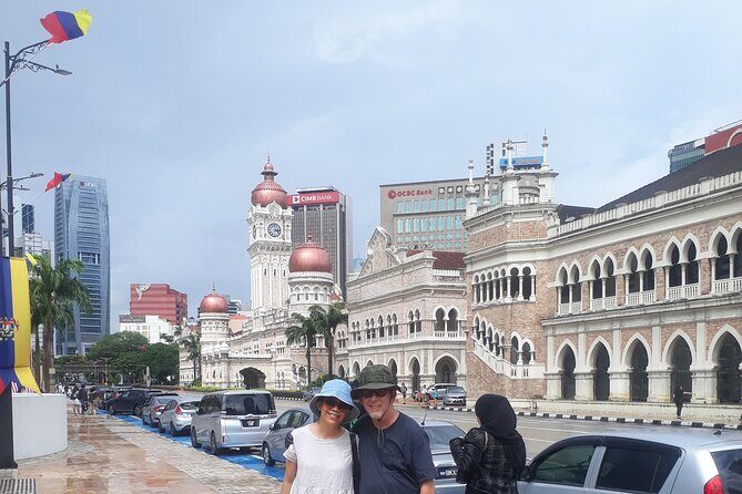 Kuala Lumpur City Tour - The KL night tour add-ons: Symphony Fountain, Saloma Link Bridge, Jalan Alor