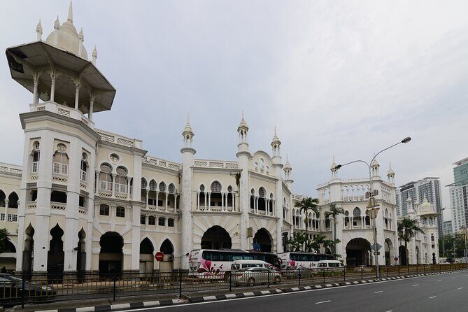 Kuala Lumpur City Tour (8 hours) - A private Kuala Lumpur loop that actually feels doable