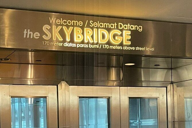 Kuala Lumpur City Tour with Petronas Twin Tower Admission Ticket - National Textile Museum: when you need a break from skyscrapers