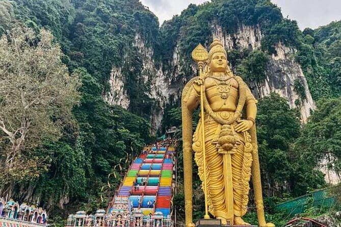 Kuala Lumpur Cultural and Heritage Tour - Sri Maha Mariamman Temple: Hindu devotion, a 22-metre gateway, and incense in the air
