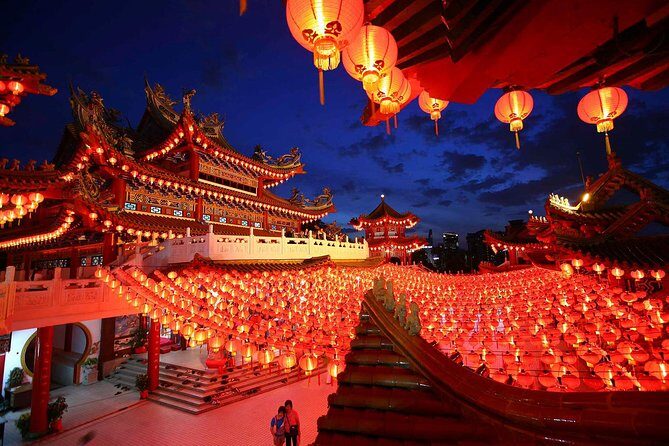 Kuala Lumpur Customizable Private Tour Including Driver - The half-day highlights route: palace guard, civic squares, and a major mosque