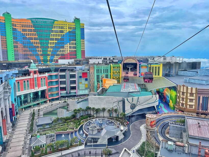 Kuala Lumpur: Genting Highlands & Batu Caves Day Trip - Genting Highlands Free Time: Casino, Shopping, and the Skydiving Simulator