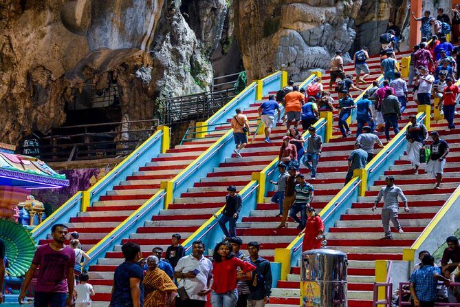 Kuala Lumpur Half Day Batu Caves And Cultural Group Tour - Batu Caves: The 272 Steps, Hindu Shrines, and What to Look For