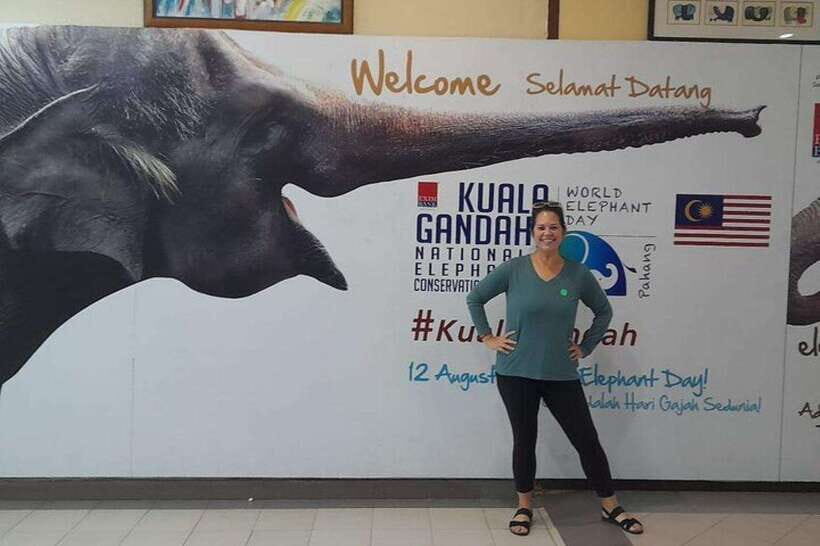 Kuala Lumpur: Kuala Gandah and Batu Caves Private Trip - Feeding and interaction: what is included vs. what’s optional