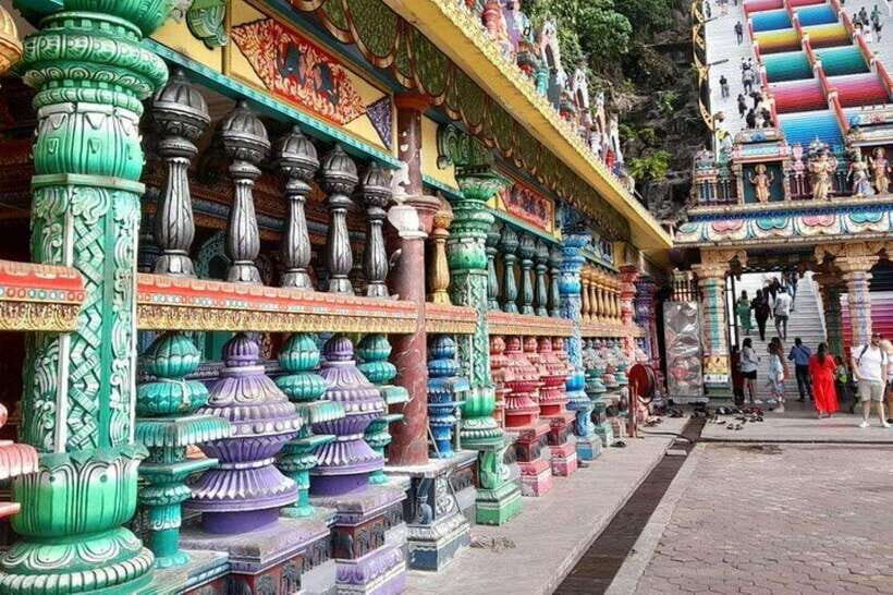Kuala Lumpur: Kuala Gandah and Batu Caves Private Trip - Timing on a 7-hour private day: how to avoid feeling rushed