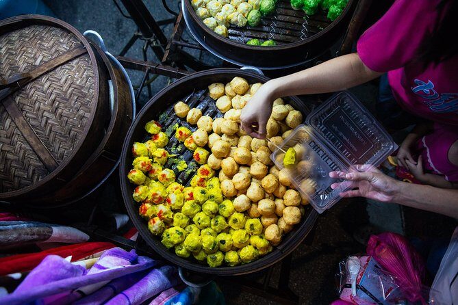 Kuala Lumpur Local Street Food Private Walking Tour by Night - Jalan Alor After Dark: Your Guide to the Best Orders