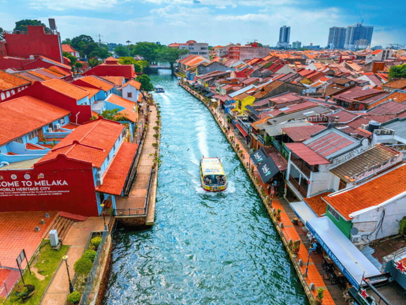 Kuala Lumpur: Malacca Day Trip with River Cruise and Lunch - Dutch Square and the Dutch Church: a rare Protestant landmark