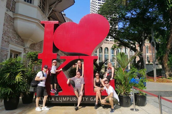Kuala Lumpur Must-See Landmarks with Professional Tour Guide - Price and Logistics: What You’re Paying For