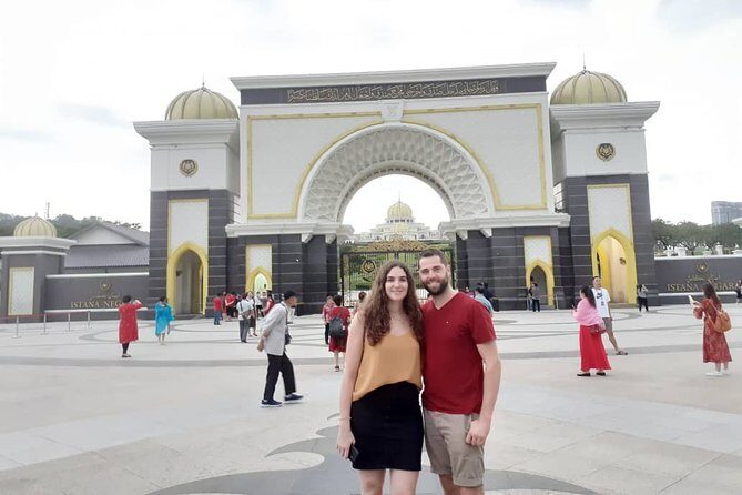 Kuala Lumpur Notable Landmarks & City Highlights Tour - A half-day route that strings KL’s big icons together