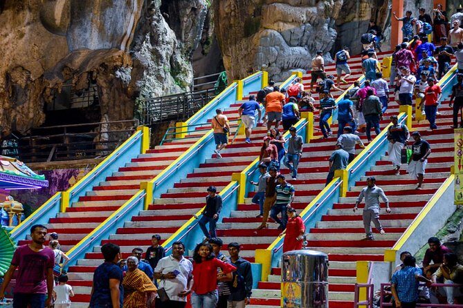 Kuala Lumpur Private Tour to Batu Caves Hotsprings And Waterfalls - Who this tour is for (and who should adjust expectations)