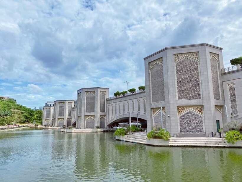 Kuala Lumpur: Putrajaya Tour Half Day Tour [Shared/Private] - Who should book this Putrajaya half-day tour (and who shouldn’t)