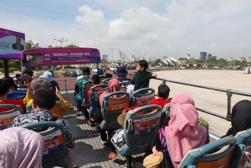 Kuala Lumpur: Ronda Hop-On Hop-Off City Sightseeing Bus Pass - Why this KL bus pass is a smart use of a limited day