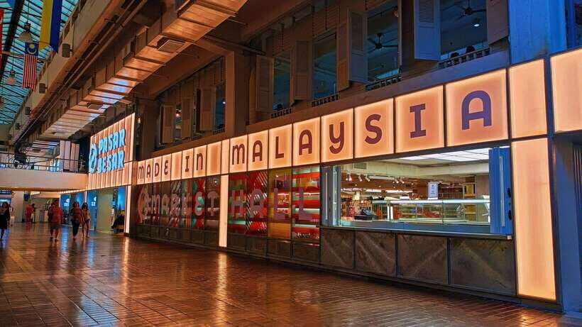 Kuala Lumpur: Sightseeing, Markets, and Food Night Tour - Brickfields at night: Little India color, sweets, and street smells