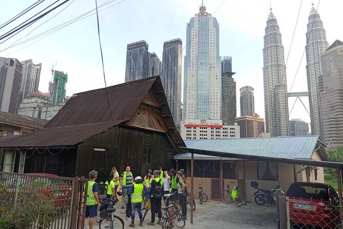 Kuala Lumpur Sunset Evening Cycling Tour - Sunset cycling in Kuala Lumpur: what the timing actually gives you