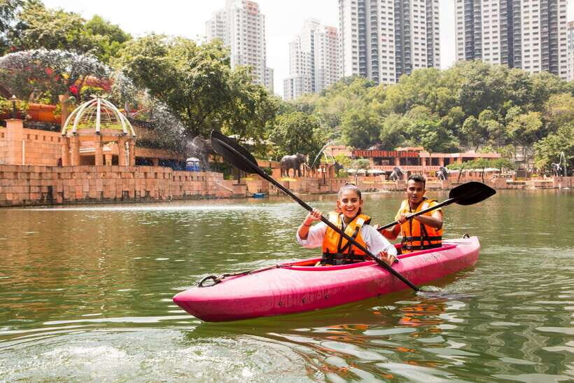 Kuala Lumpur: Sunway Lagoon Entry Ticket - Scream Park and Night Park: light shows, live performances, and after-dark energy