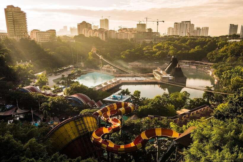 Kuala Lumpur: Sunway Lagoon Theme Park E-Ticket - Getting There and Timing Your Entry at Sunway Lagoon Main Entrance