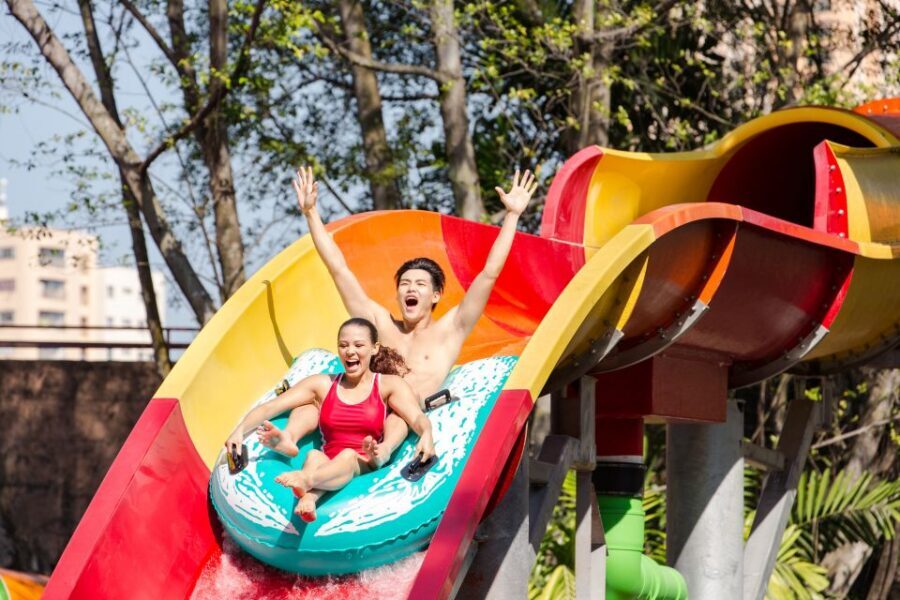 Kuala Lumpur: Sunway Lagoon Ticket & 1-Way Transfer - Water Park And Surf Beach: The Heat-Proof Part of the Day