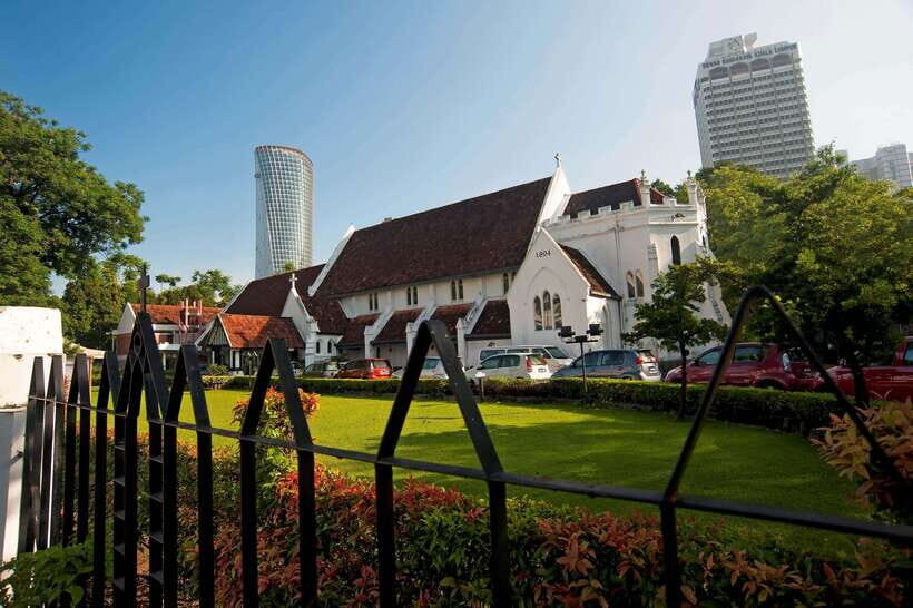 Kuala Lumpur: Temple & Shrine Private Half Day Tour - Key things to know before you go