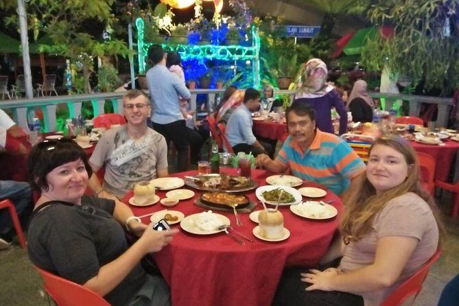 Kuala Selangor Fireflies Tour with Fort Altingsburg & Dinner - Altingsburg Lighthouse and the Malacca Strait Photo Moment