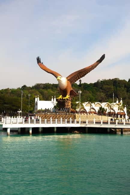 Langkawi: Basic Sunset Cruise - A Budget-Friendly 4-Hour Catamaran Plan for Langkawi Sunsets