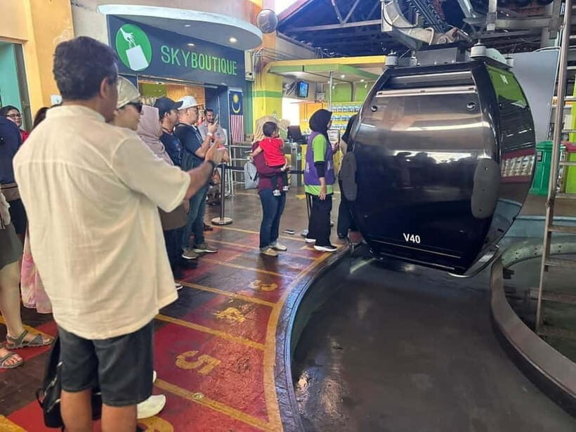 Langkawi cable car and Skybridge Tickets - Entering the Day: Cable Car Access and the Express Lane Advantage