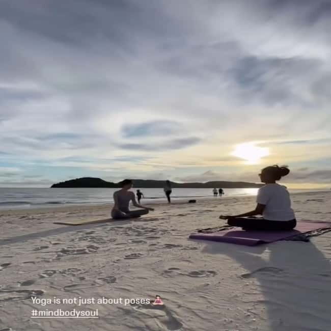 Langkawi: Enchanting Sunset Beach Yoga at Cenang Beach - Instructor Profile: 500RYT Training Meets Biomedical Science