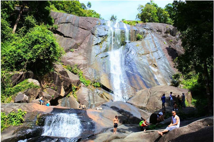 Langkawi: Half- or Full-Day Private Car Tour of Highlights - Langkawi Craft Complex: Shopping With a Cultural Hook (Not Just Souvenirs)