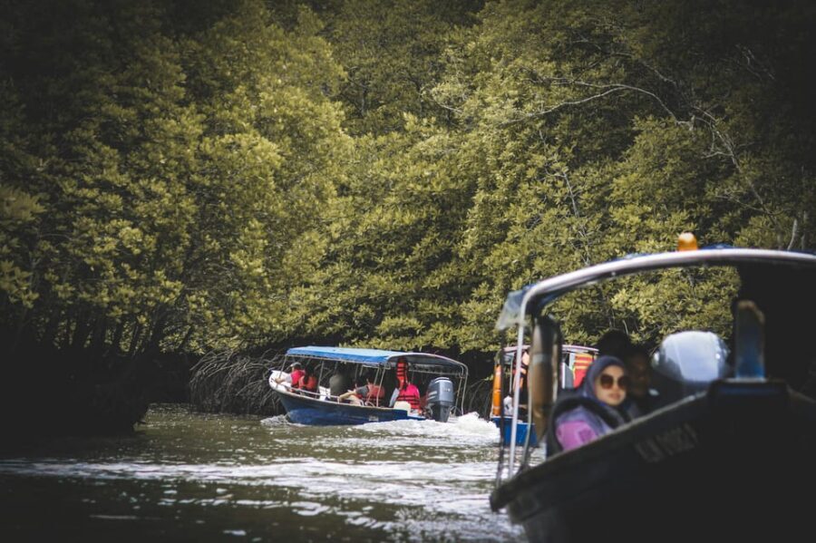 Langkawi: Island Hopping Shared Boat Tour - The 6PG8+9G Langkawi Free-Time Area: A Pause Built for Photos and Rest