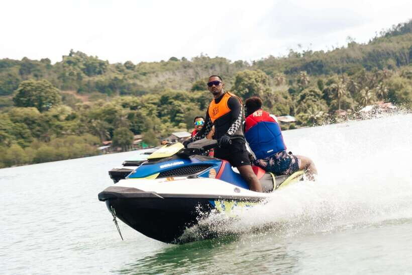Langkawi: Jet Ski and Parasailing Tour - From Pickup to Jet Ski: What the 4 Hours Feel Like