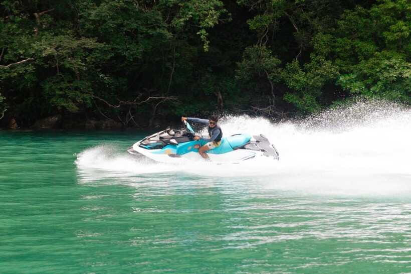 Langkawi Jetski Tour Rookie Package with Pickup and Drop-Off - The Final Photo Stop: Short, Scenic, and Purposeful