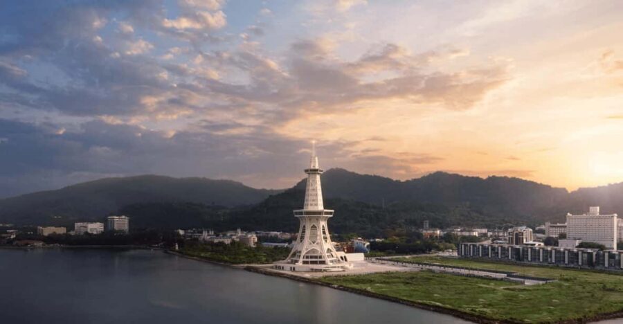 Langkawi: Maha Tower Langkawi Admission Ticket - Sky Lounge and Sky Deck: your fast path to the best angles