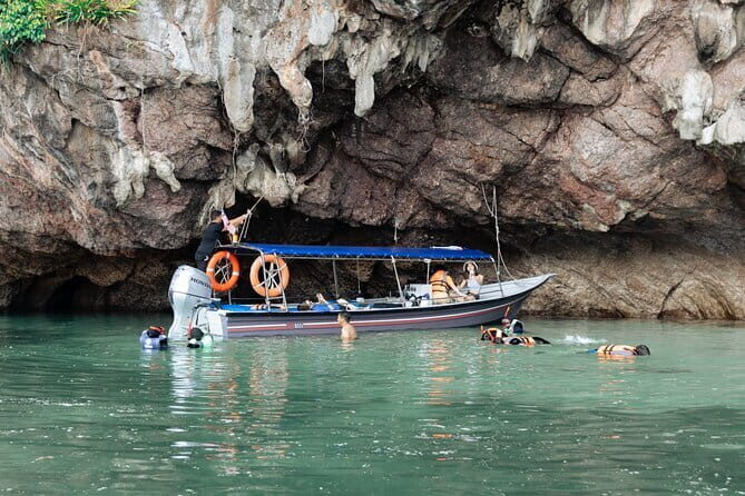 Langkawi Mangrove Kayak Tour by Sham - The guided paddle: wildlife spotting you can follow