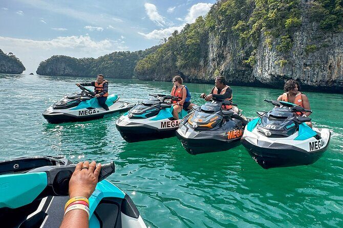 Langkawi : Premium Jet Ski Tour Including Dayang Bunting Island - Safety, guide style, and what actually makes the tour feel premium