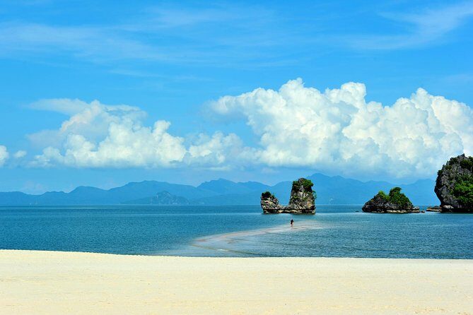 Langkawi Private Guided Tour - Top Highlights In a Day - Shopping, Duty-Free Time, and Even a Round of Golf