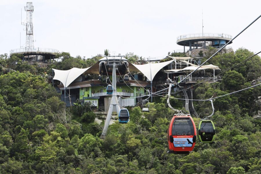 Langkawi: Skycab Cable Car Ticket Options - SkyCab up Mount Machincang: the “steepest” factor and the view payoff