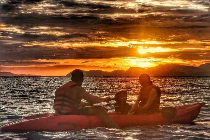Langkawi Sunset Kayaking Adventure with nature guide - The 4:00 pm plan: meeting, instruction, and gliding out