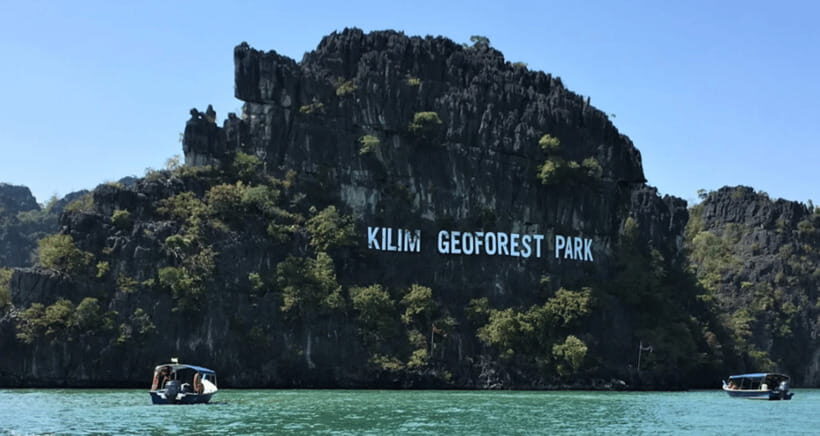 Langkawi: Tanjung Rhu Mangrove Speedboat Tour - Crocodile Cave: playful rock shapes and a quick reality check about geology