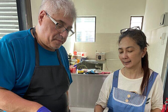 Malay Culinary Journey Cooking Class for the Adventurous Foodie - Chowrasta Market at 8:00AM: Where the Food Starts