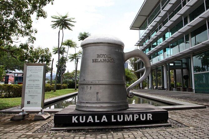 Malaysia Countryside And Batu Caves Tour - Getting to Batu Caves Without the City Stress