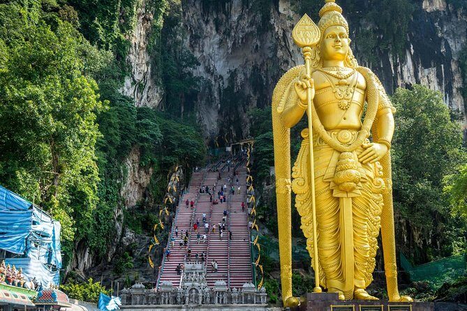 Malaysia Countryside and Batucaves from Kuala Lumpur - Small-group comfort and the hotel pickup advantage