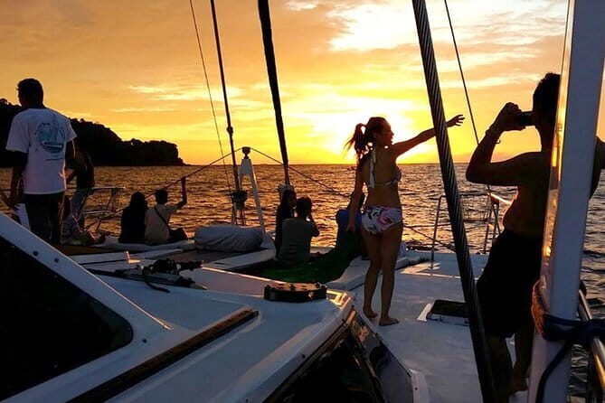 Manta Blu Sunset Cruise @ Langkawi with Dinner & Free Flow Drinks - Group Size: Enjoyable, But Plan for Shared Space