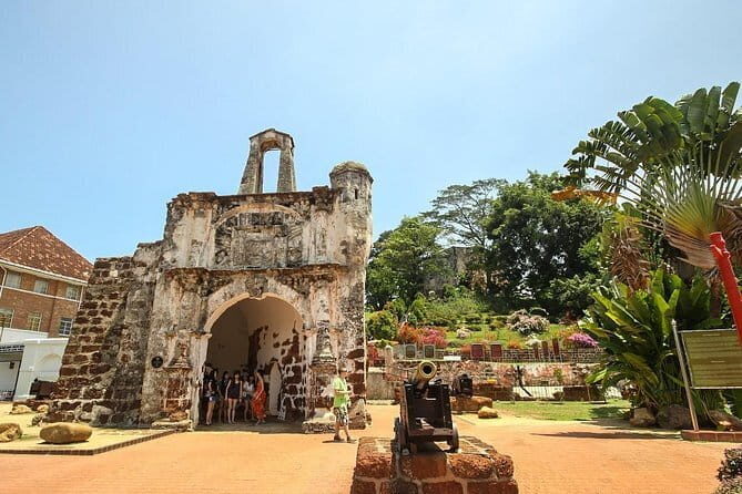 Melaka Full-Day Trip From Kuala Lumpur - Stop 2: Porta de Santiago (A Famosa) and why that gate matters