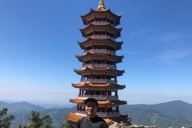 One Day Genting Highland Tour from Kuala Lumpur with Cable Car - Touring style on the road: why the guide matters on a day trip