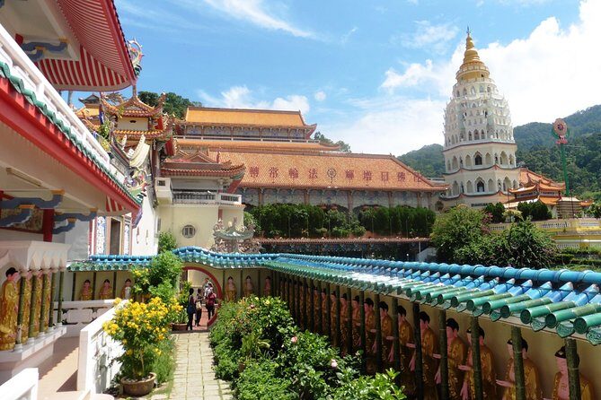 Penang Hill and the Kek Lok Si Temple - A 5-hour combo of Kek Lok Si Temple and Penang Hill